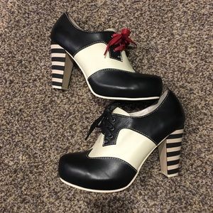 Heeled Oxfords